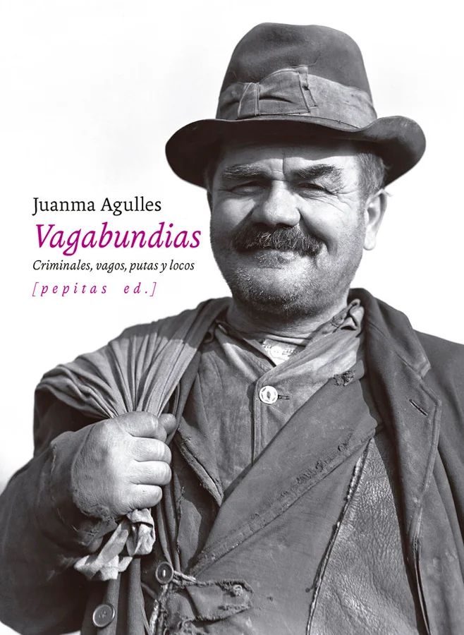 Las vagabundias son girones de existencias en los márgenes, vivencias del mundo de la calle, historias recogidas pacientemente durante los catorce...