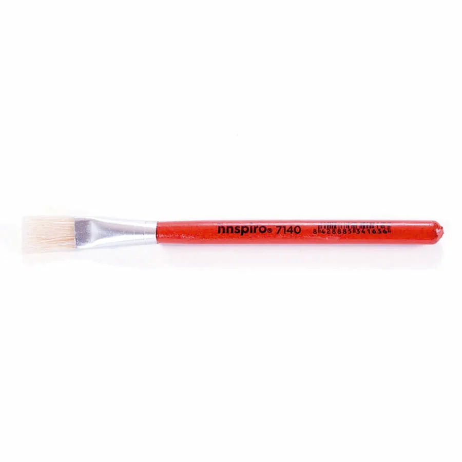<p>Pinzell la<strong> marca <b>Innspiro</b></strong de cerdes naturals i de punta plana especial per a encolar.<br>Aquest pinzell és ideal per a f...