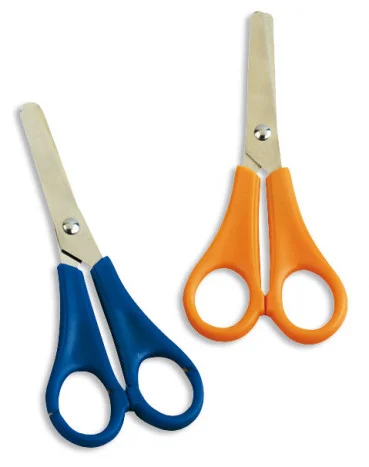 <p><b>Tisora escolar Abacus amb punta rodona 13 cm</b><br><br>Tisora de seguretat dissenyada per a l'ús infantil, ideal per iniciar els nens i nen...
