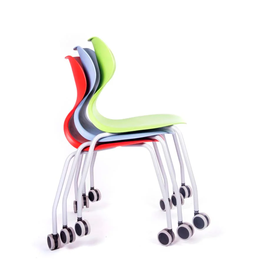 Cadira Mia Castors amb rodes T5 negre Cadira Mia Castors amb rodes T5 negre