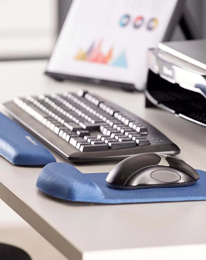 Reposacanell per a teclat foam Fellowes PlusTouch blau Reposacanell per a teclat foam Fellowes PlusTouch blau