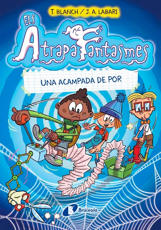 <p>El nou i esperat títol d'una col·lecció d'èxit! Una ornitòloga ha desaparegut! Segons declaracions del guardaboscos de Fantville, en el sòl de ...