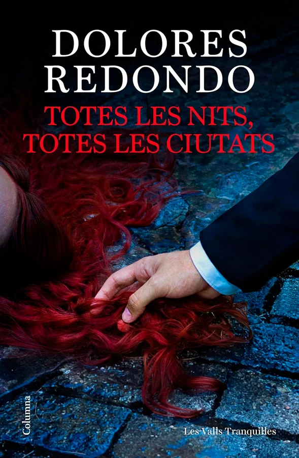 <strong>LA NOVA NOVEL·LA DE DOLORES REDONDO Qui ets? Què has fet? Els millors personatges sempre s'escapen de les pàgines.</strong>En Benedict New...