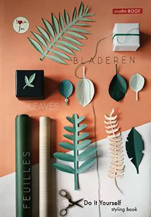 Seis ideas creativas de papel para la decoración delhogar. Este libro contiene más de 100 hojas para cortar. Disfruta de un relajado momento de cr...