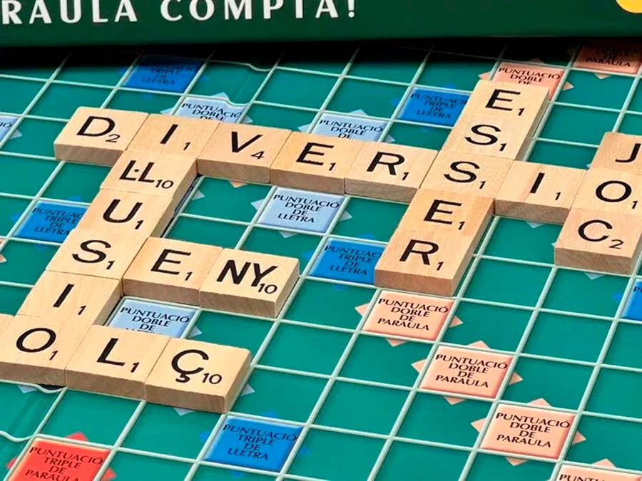 Scrabble Clàssic Català Fusta  
