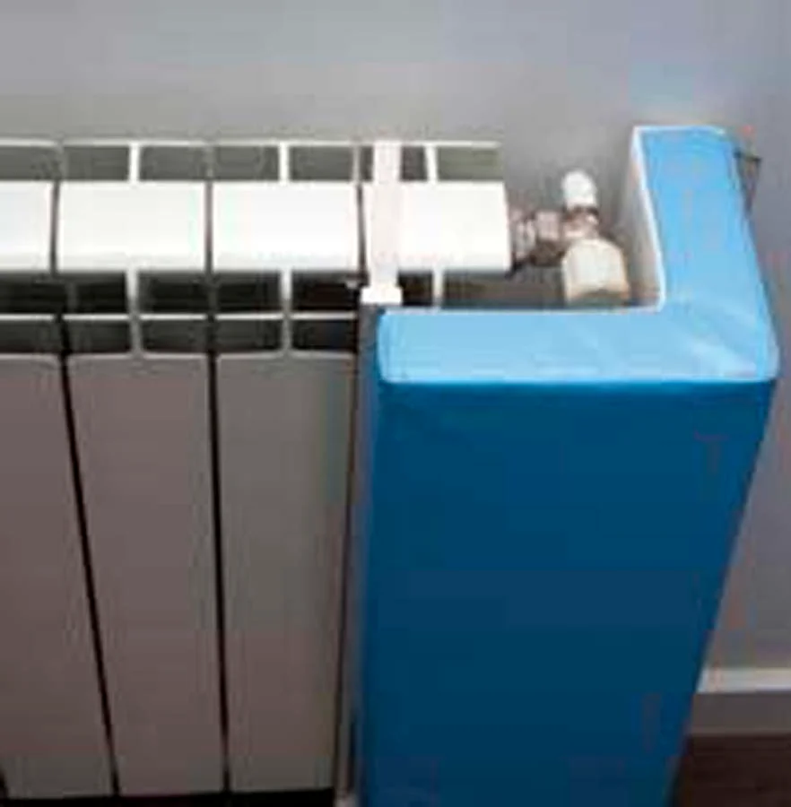 Protector foam cantonada radiador Protector foam cantonada radiador