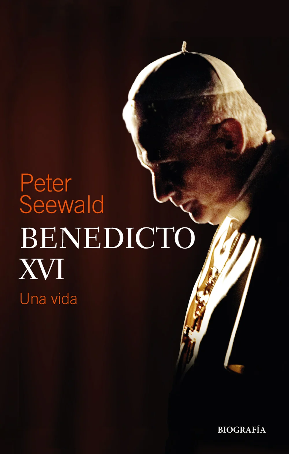 En este nuevo libro, Peter Seewald, el periodista que más conoce la figura Joseph Ratzinger/ Benedicto XVI realiza un recorrido pormenorizado y ve...
