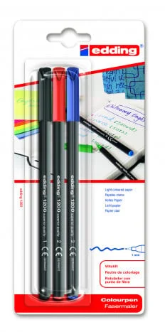 <p>Blíster de 3 retoladors Edding de color negre, blau i vermell de traç fi. Tenen una punta rodona d'1 mm de gruix. La tinta del retolador és a b...