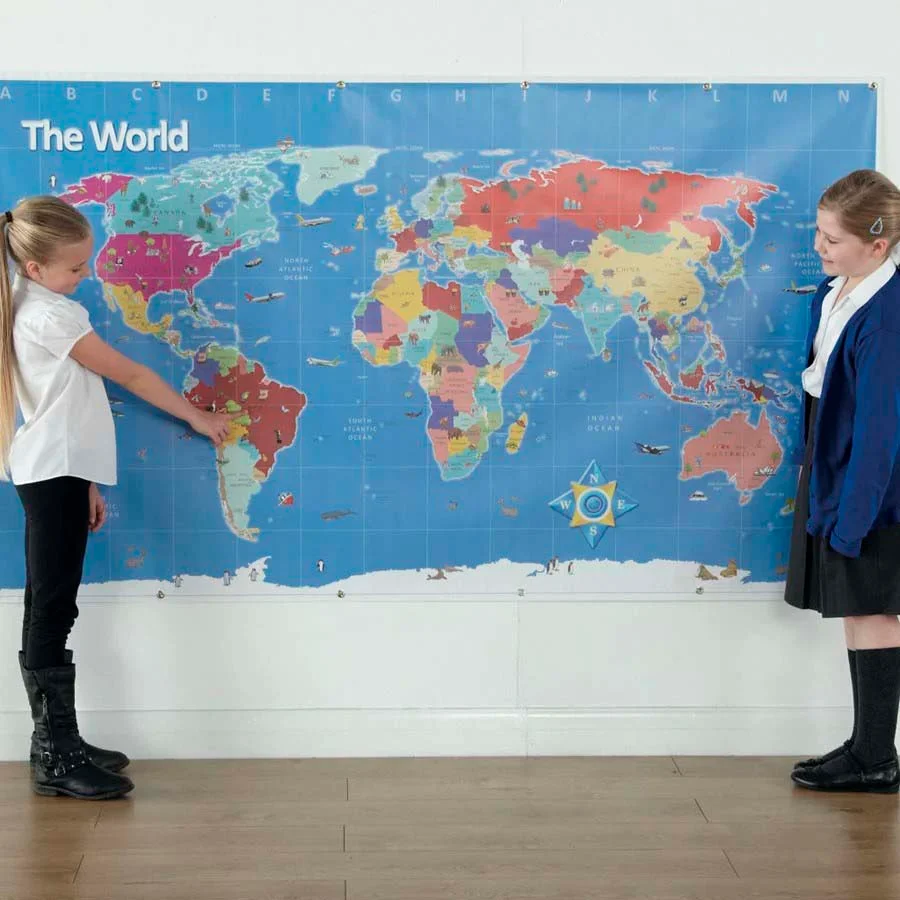 <p>Explora el Tapete El Mundo, compatible con los robots Bee-Bot® y Blue-Bot® confeccionado con vinilo resistente para un uso duradero en el inter...