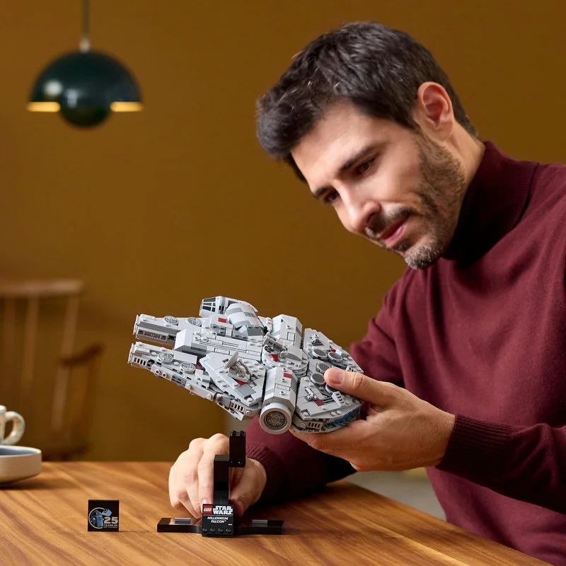 LEGO® Star Wars TM Falcó Mil·lenari 75375 LEGO® Star Wars TM Falcó Mil·lenari 75375