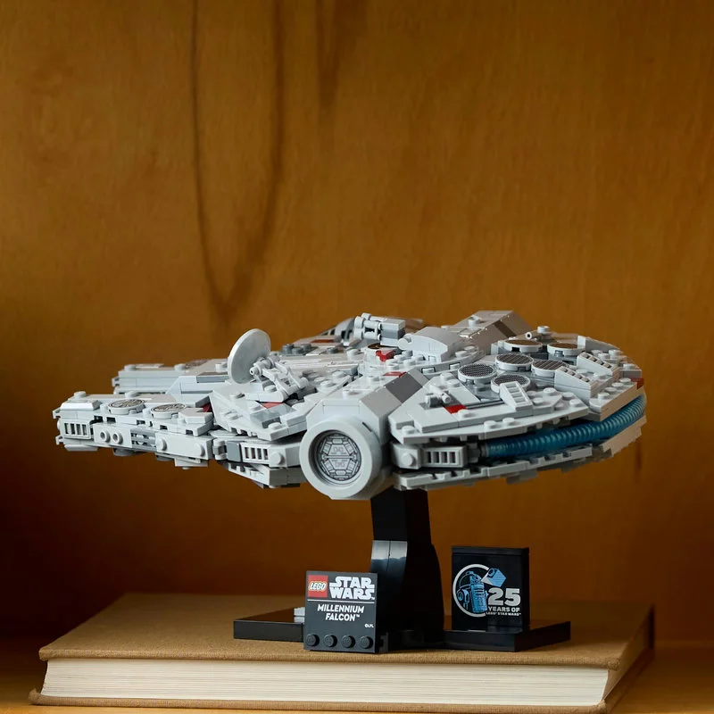 LEGO® Star Wars TM Falcó Mil·lenari 75375 LEGO® Star Wars TM Falcó Mil·lenari 75375