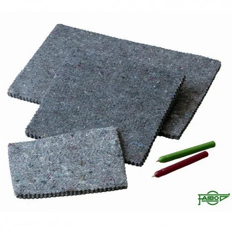 <p><b>Base de feltre per a punxó Faibo 20x30cm</b><br><br>Base de feltre Faibo de 20 x 30 cm, accessòria essencial per realitzar treballs manuals ...