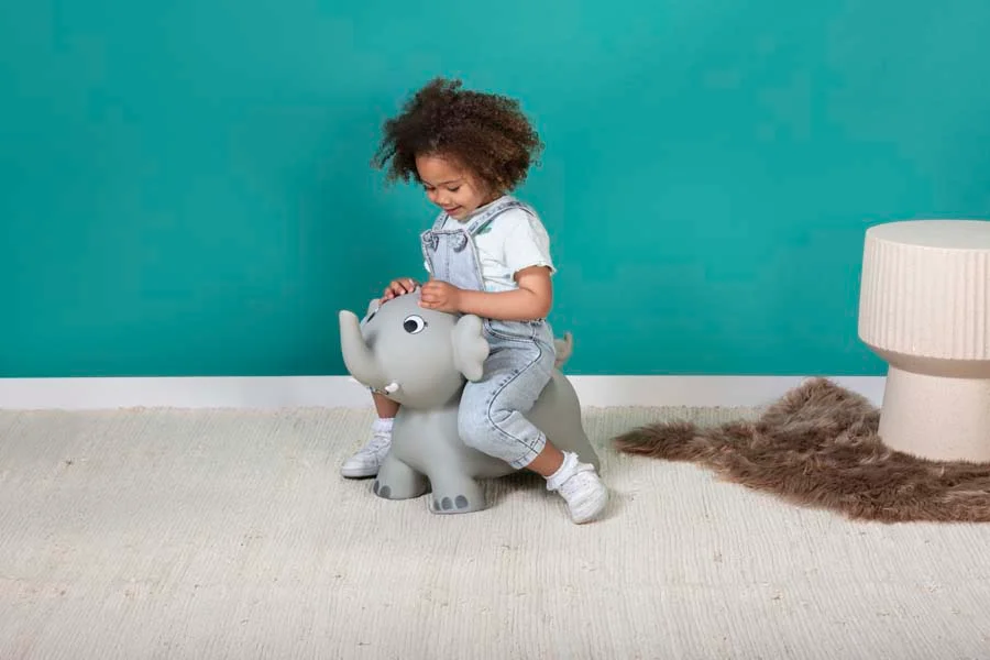 Elefant saltarí inflable