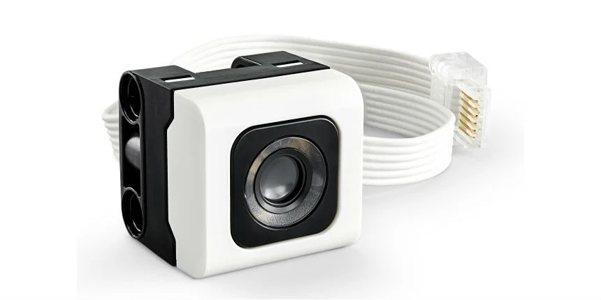 <p>El <strong>sensor de color</strong> <strong>LEGO® Technic™ </strong>detecta los colores y medida la luz reflejada y ambiental desde la oscurida...