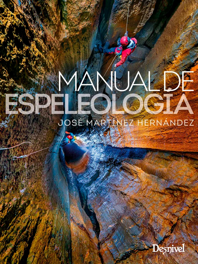 Te presentamos una nueva edición del Manual de espeleología, una obra de referencia indiscutible entre los espeleólogos y manual de cabecera en lo...