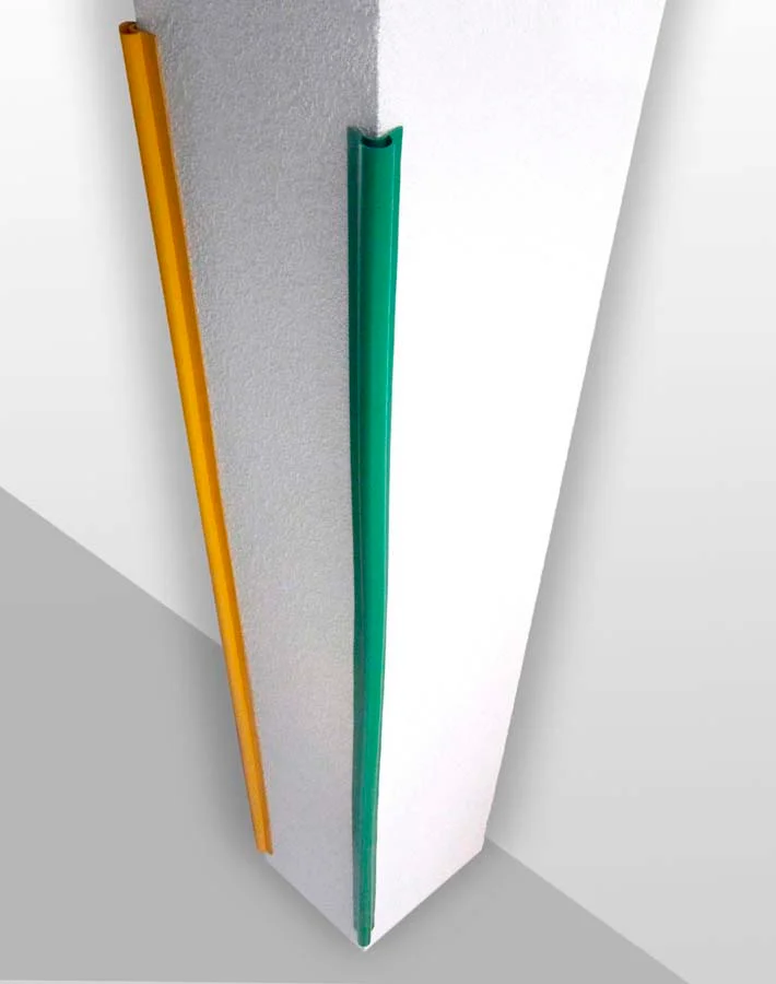 Protector cantonera PVC flexible 100x4x4cm