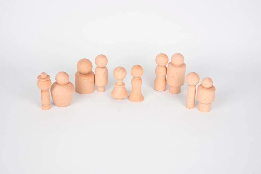 Figures comunitat fusta natural Figures comunitat fusta natural
