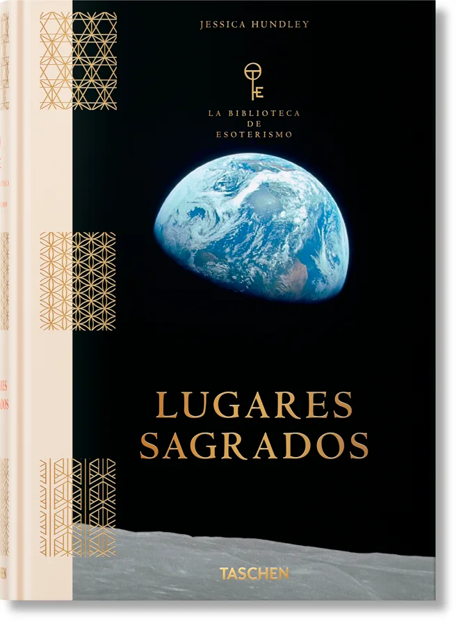 <p>Sacred Sites nos lleva de viaje por la historia del arte y de la arquitectura sacros para explorar las innumerables formas en que imbuimos nues...