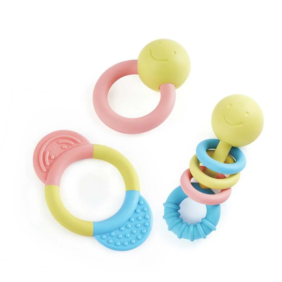Amb <strong>El Set de Sonalls i Mossegadors</strong>, els nadons es divertiran explorant noves sensacions. Presenta una col·lecció de joguines dis...