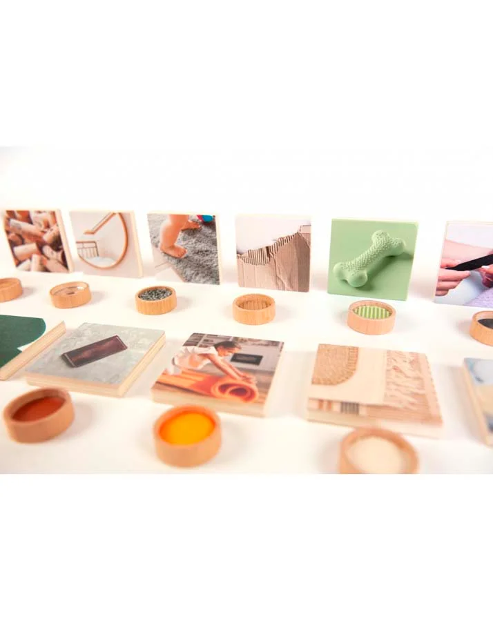 <b>Imatges Reals Sensorials</b> d'Andreu Toys és un recurs pedagògic excepcional dissenyat per estimular el desenvolupament tàctil i la memòria vi...
