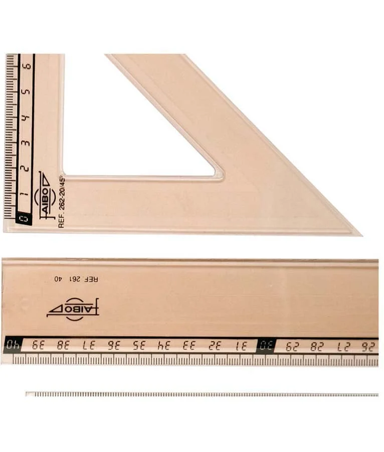 <b>Cartabó Tècnic Faibo 20 cm Plàstic Fumat</b><br><br>Cartabó Tècnic 20 cm fabricat en plàstic injectat, lleugerament fumat. Sèrie Tècnic d'alta ...