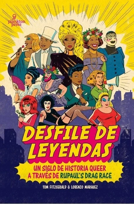 Como advierten sus autores, este es un libro para leer con una sola mano… con la otra querrás buscar videos, canciones o más información en Google...