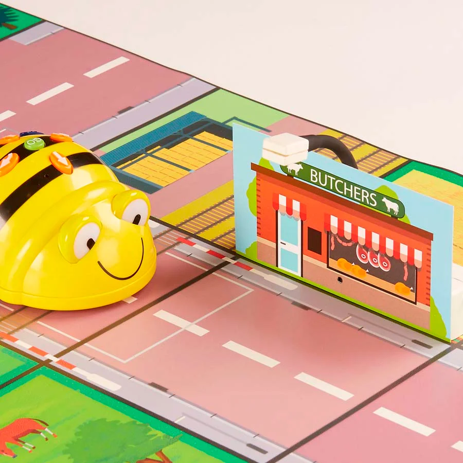 <p><strong>Paneles tope Bee-Bot y Blue-Bot</strong><br><br>Los paneles tope se adhieren a los sensores de los robots, mejorando el aprendizaje int...