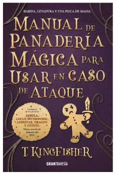 Mona tiene catorce años y no es como los magos encargados de defender su ciudad. Carece de la habilidad para controlar las tormentas o hablar con ...