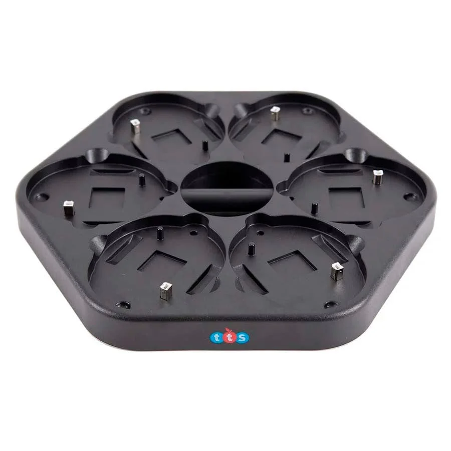 <p>Estación de recarga en forma hexagonal. Permite recargar hasta 6 robots Bee-Bot® y Blue-Bot® a la vez.</p><p>Este modelo es compatible con las ...