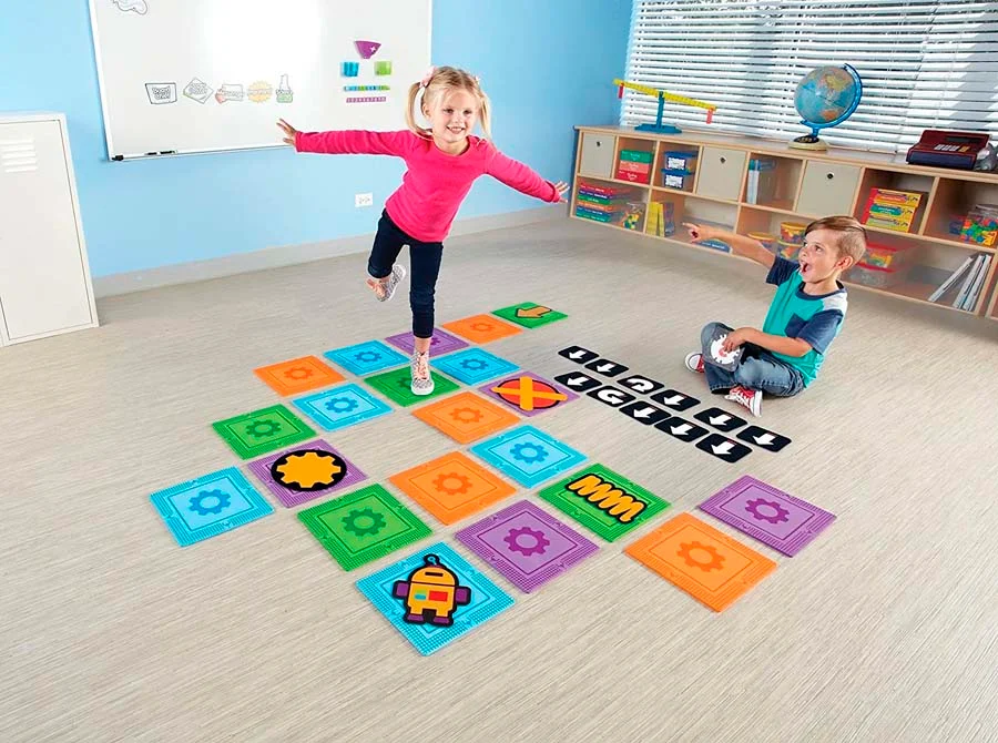 Let's Go Code!™ Activity Set Let's Go Code!™ Activity Set