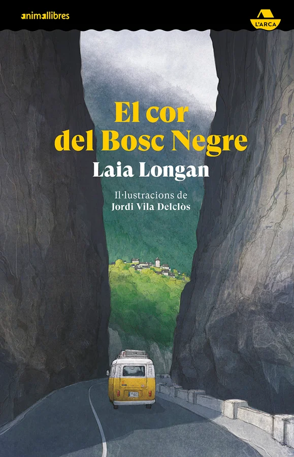 Quan en Dinu i el seu pare han de fugir de la ciutat, arriben a un petit poble perdut dalt de les muntanyes, a tocar d'un bosc fosc i misteriós. E...