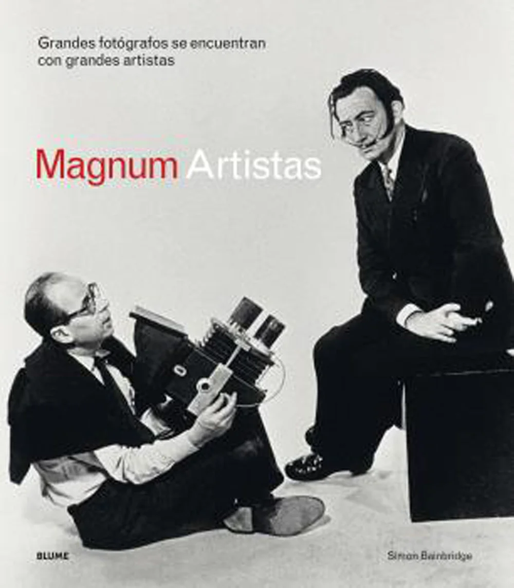 Un retrato sincero de la excepcional relación entre los artistas plásticos más reputados del mundo y el colectivo fotográfico más aclamado del mun...