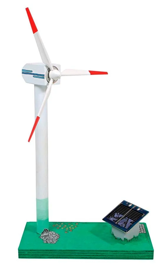 <p><strong>Generador eólico solar</strong><br><br>Aprendizaje:<br><br>Este kit <strong>permite observar cómo la energía solar se transforma en ene...