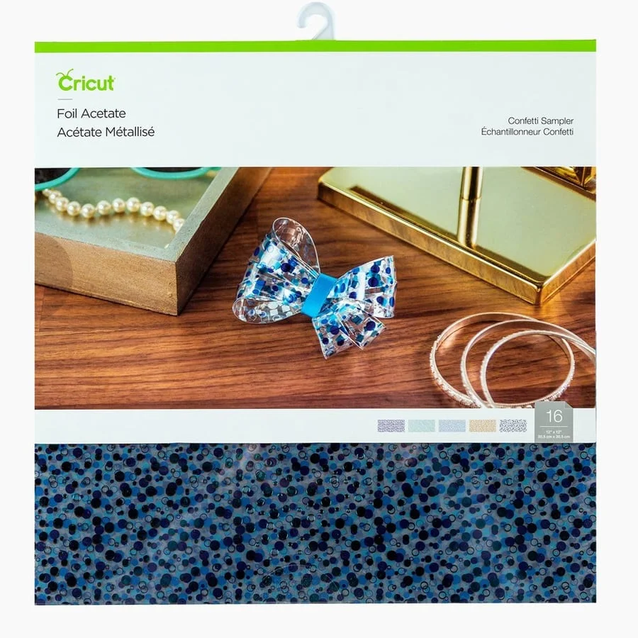 <p>Fulls de transferència adequat per afegir detalls a targetes, invitacions, caixes de regal, creacions en 3D i molt més. Inclou 16 fulls, amb qu...