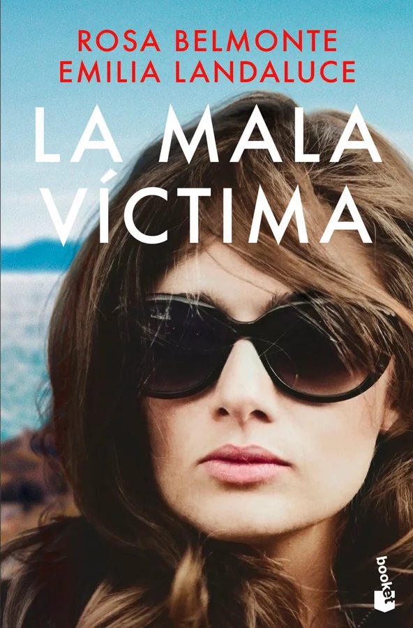 <strong>El verdadero periodismo es aquello que nadie quiere que se publique.</strong><br><br>Socorro es una (no tan) joven reportera de sucesos en...